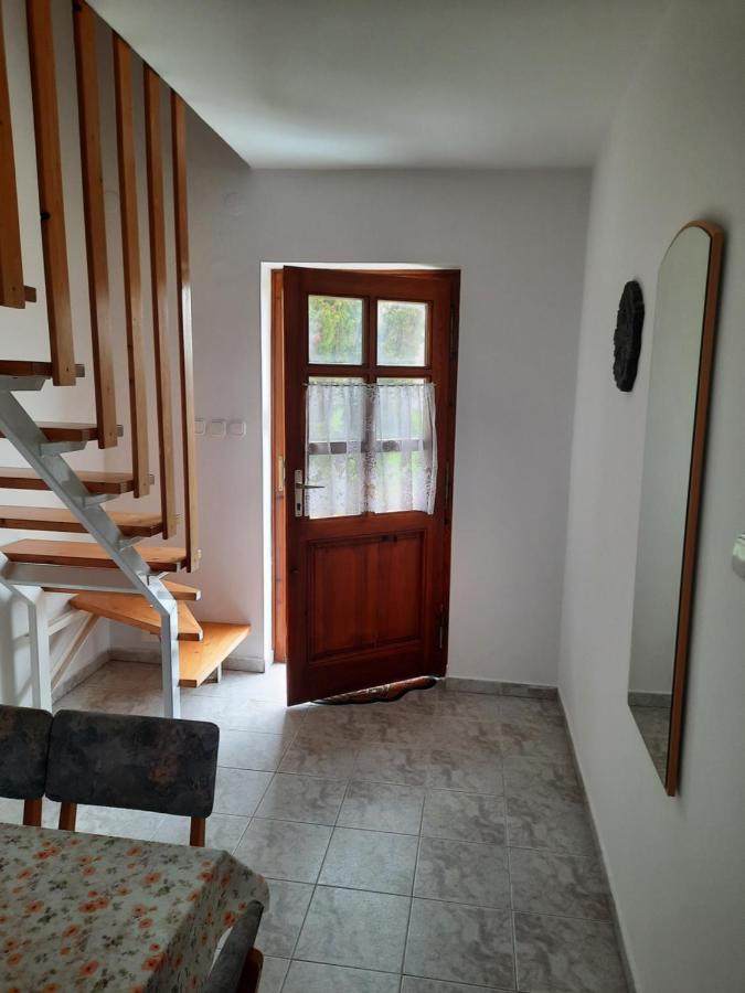 Helena Apartament